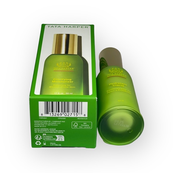 new Tata Harper ☀︎︎ Clarifying Soothe Mattify Moisturizer ☀︎︎ 1.7 Fresh ☀︎︎ Box - Picture 9 of 17